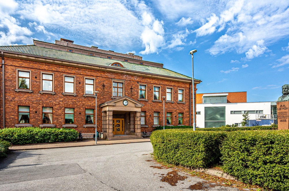 Strateginen liiketoiminnan kehittäminen 4.9.-5.12.2025